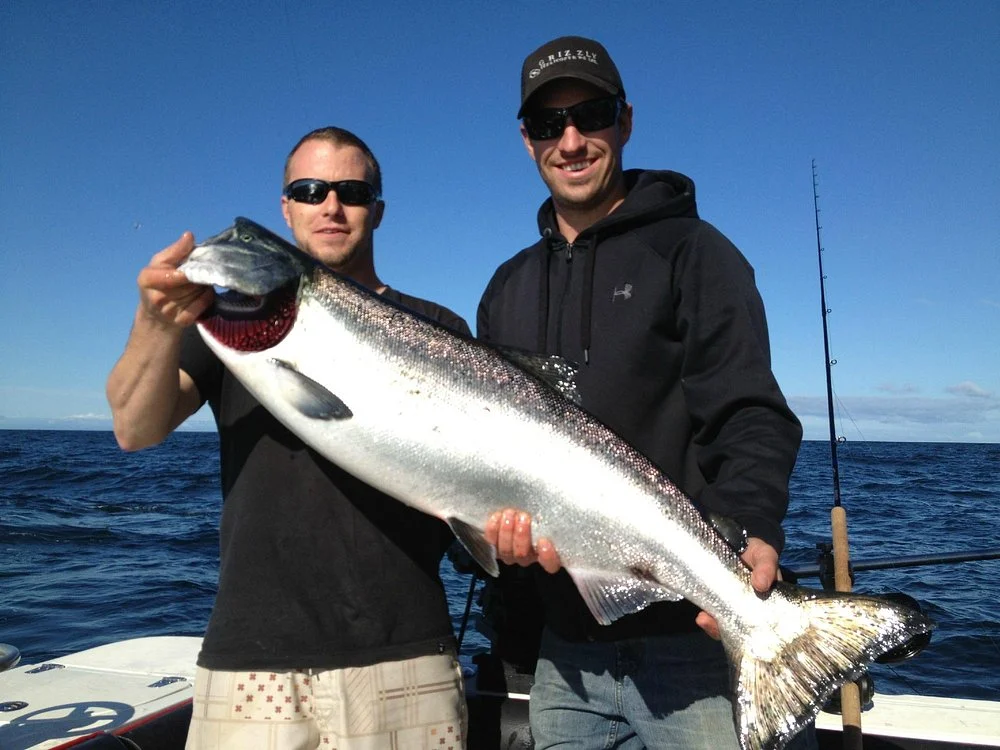 Friends Chinook Salmon Catch Vancouver Island